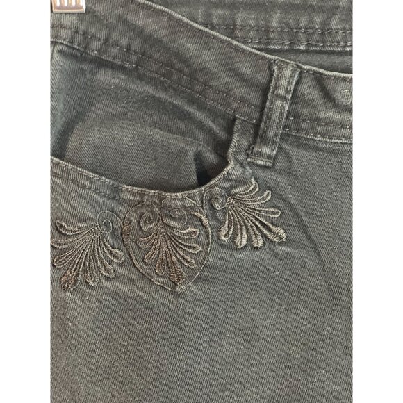 Southpole Womens Embroidered Jeans Size 9 Black Denim 97% Cotton & 3% Lycra - Picture 4 of 11